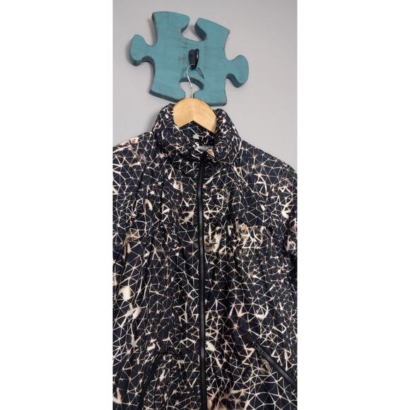 Lululemon Miss Misty II Wind & Water Resistant Jacket Size 6 - Picture 7 of 16